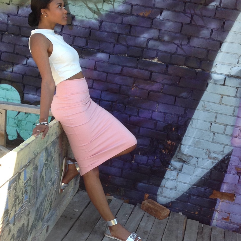 Windsor Pink Pencil Skirt with Bow